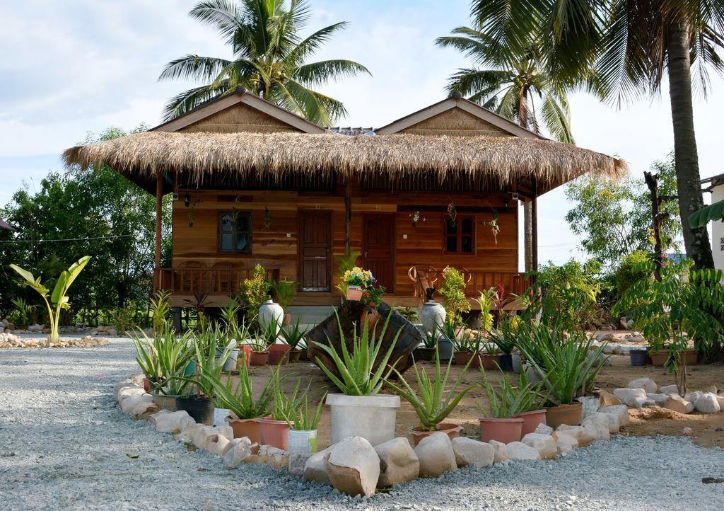 Fish Island Bungalows Кампот Экстерьер фото