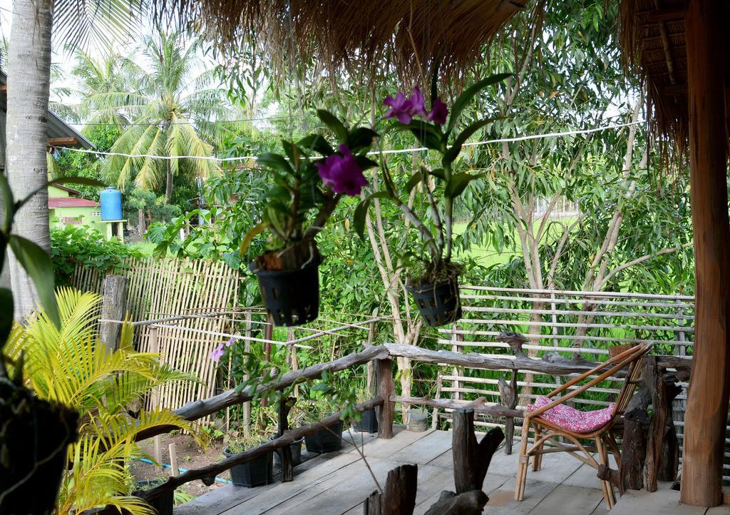 Fish Island Bungalows Кампот Экстерьер фото